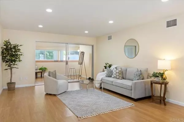 16555 Caminito Vecinos, San Diego, CA 92128