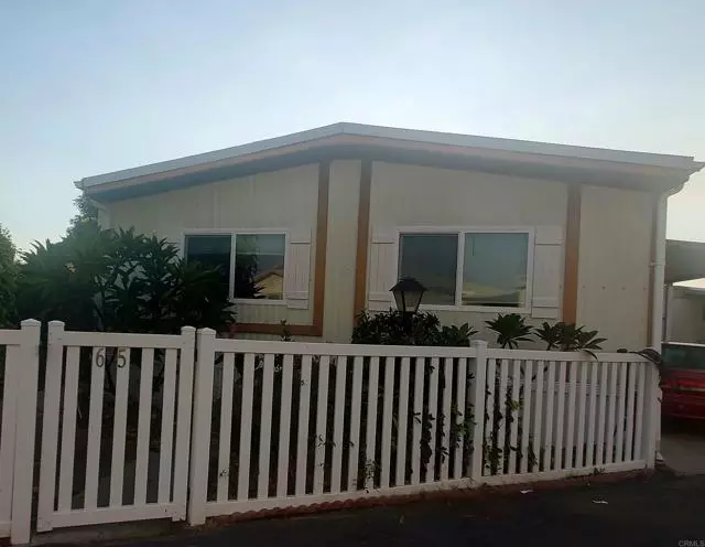 220 North El Camino Real, Oceanside, CA 92058