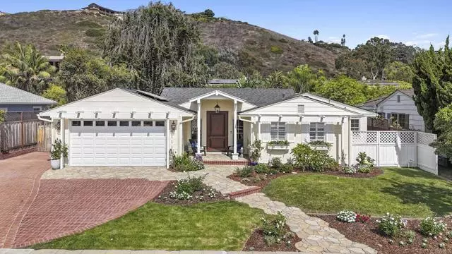 6111 Beaumont Avenue, La Jolla, CA 92037