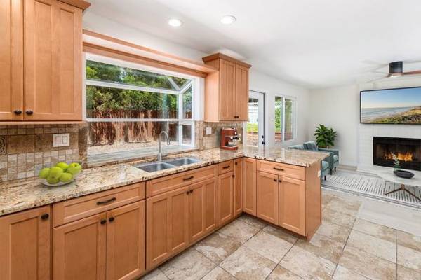 9724 Kenora Woods Lane, Spring Valley, CA 91977