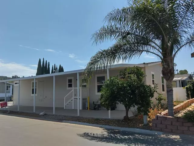 Escondido, CA 92025,1575 West Valley Parkway