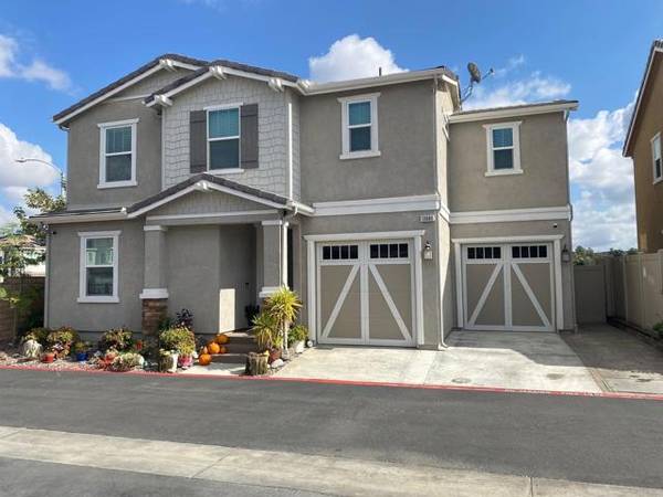 13686 Gray Hawk Way, Valley Center, CA 92082