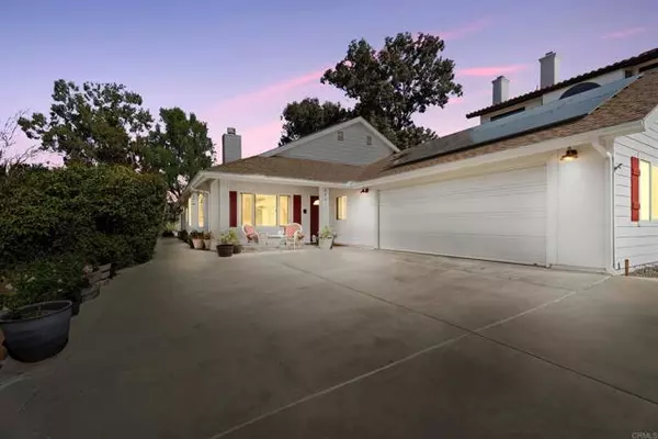 24610 Pappas Rd, Ramona, CA 92065