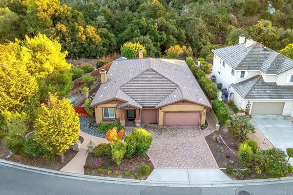 28279 Meadow Glen West Way, Escondido, CA 92026