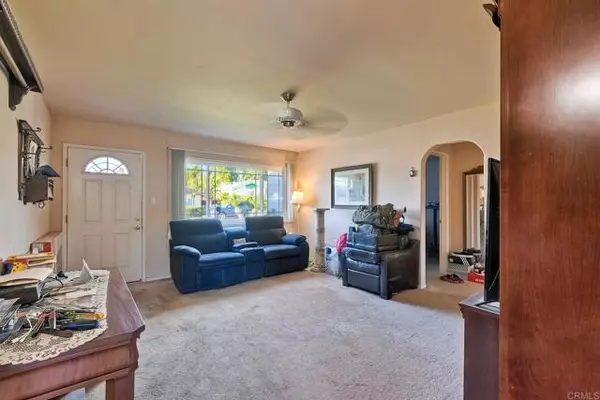 Oceanside, CA 92054,2225 Crestline