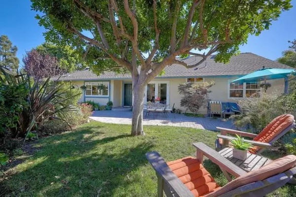 2006 Rue De La Montagne, Oceanside, CA 92054