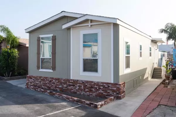 Westminster, CA 92683,14272 Hoover Street