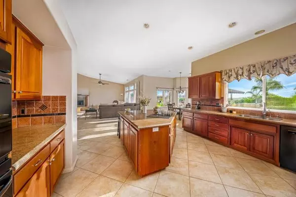 Valley Center, CA 92082,31264 North Star Way