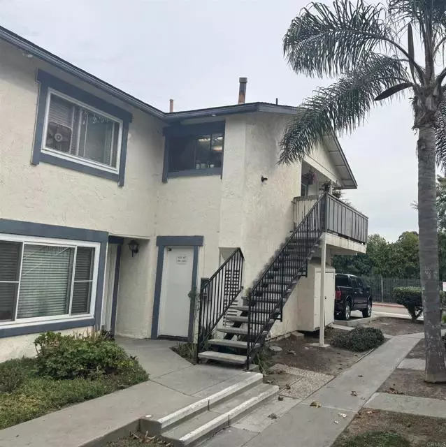 Oceanside, CA 92056,3408 Del Este Way