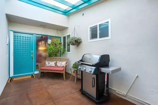 Oceanside, CA 92057,3890 South Vista Campana