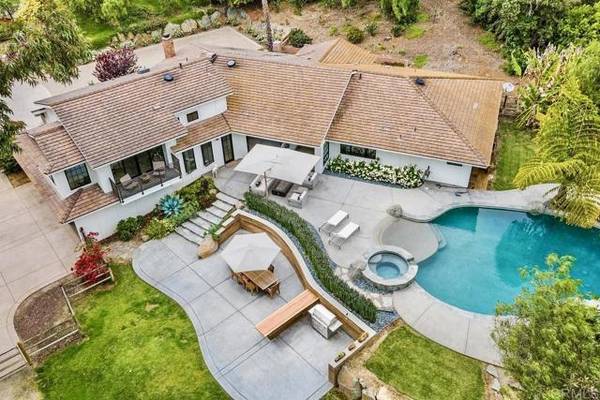 16263 Via de Santa Fe, Rancho Santa Fe, CA 92067