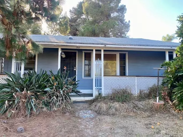 Vista, CA 92083,142 Camino Corto