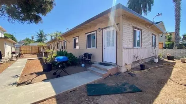 Oceanside, CA 92054,722 North Freeman Street