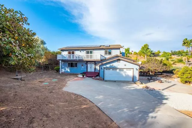 Vista, CA 92084,824 Evergreen Lane