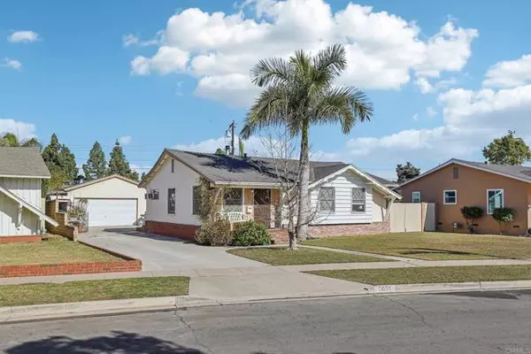 5651 Karen Ave, Cypress, CA 90630