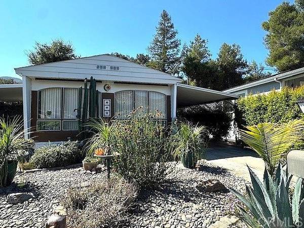 8975 Lawrence Welk, Escondido, CA 92026