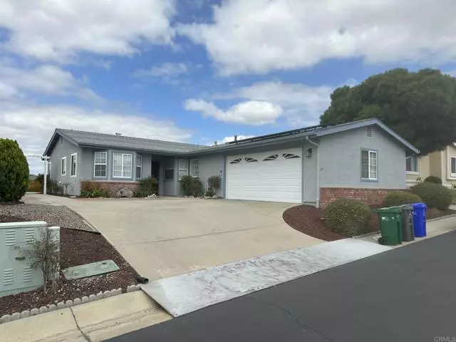 5276 Weymouth Way, Oceanside, CA 92057