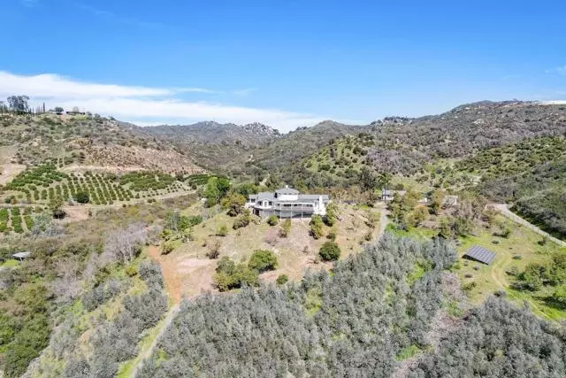 2326 Green Valley Road, Fallbrook, CA 92028