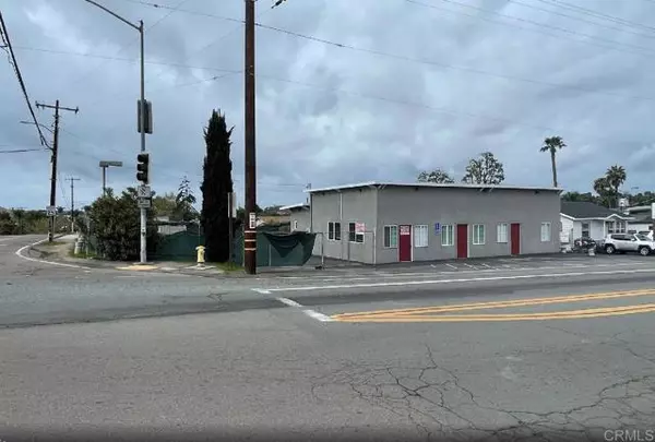 Vista, CA 92083,1990 South Santa Fe Avenue