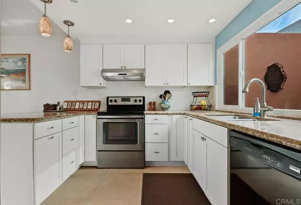 Oceanside, CA 92056,4078 Lemnos Way