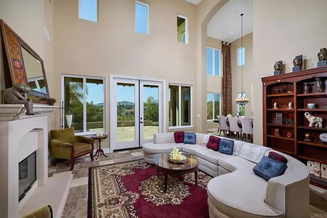 Bonsall, CA 92003,5617 Hidden Grove Way