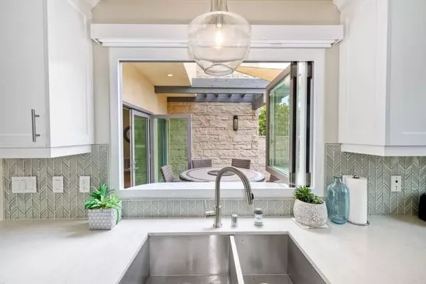 Carlsbad, CA 92008,295 Chinquapin Ave