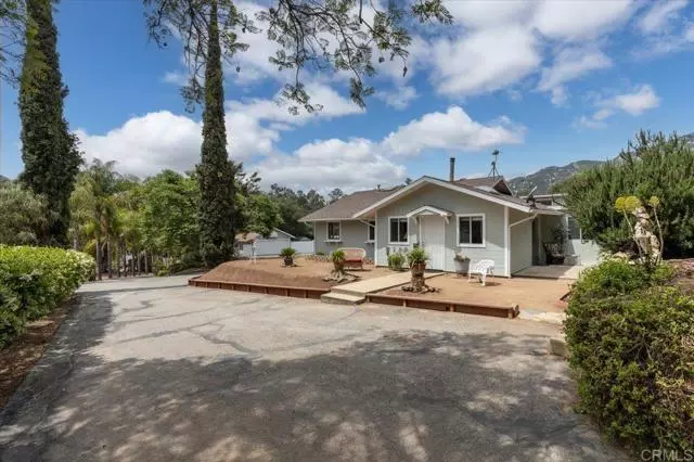 Escondido, CA 92026,26895 North Broadway