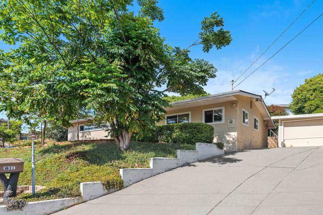 Vista, CA 92084,1037 Lonsdale Dr