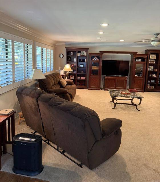 Valley Center, CA 92082,9168 Old Castle Road