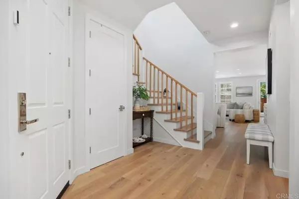 Carlsbad, CA 92011,6925 Waters End Drive