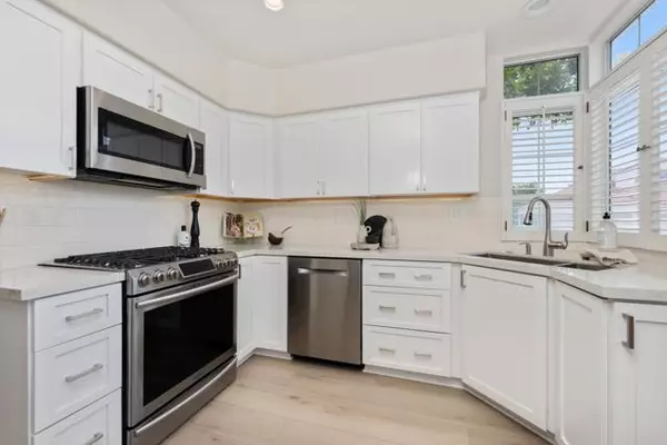 Oceanside, CA 92056,3396 Corsica Way