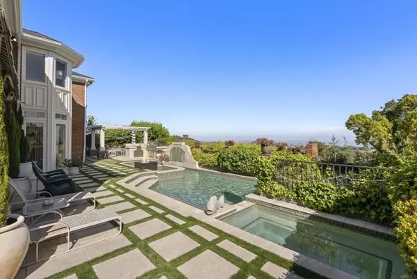 6815 La Jolla Scenic Drive, La Jolla, CA 92037
