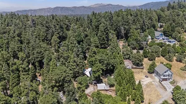 Crestline, CA 92325,1148 Saturn Way