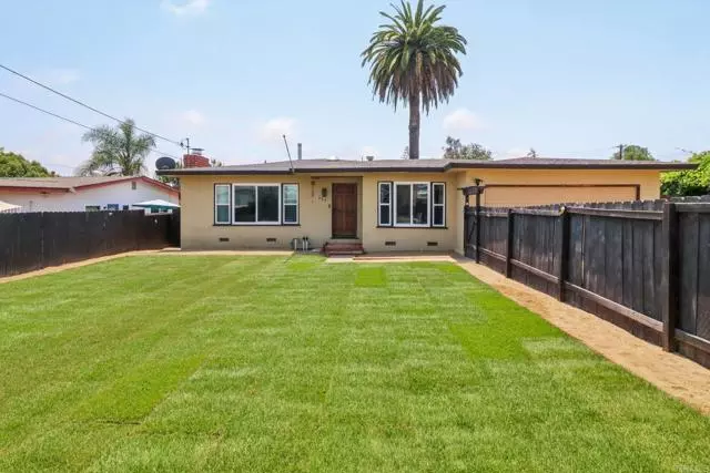 Vista, CA 92081,915 Crest View Rd