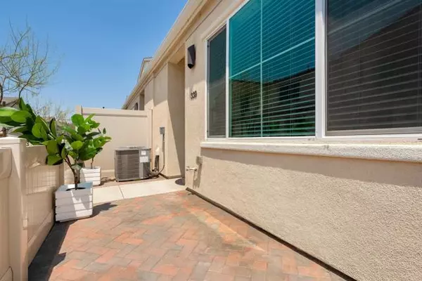 Fallbrook, CA 92028,339 Sweet Place