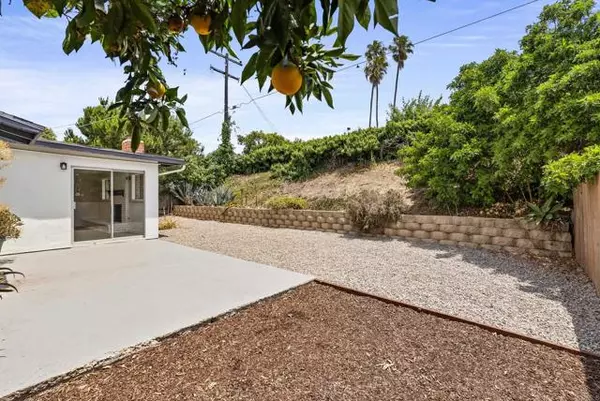 Clairemont Mesa, CA 92117,5241 Cole St.