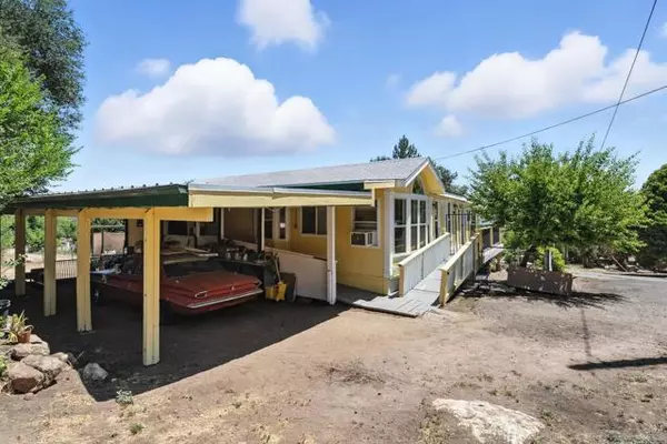 Santa Ysabel, CA 92070,26439 Highway