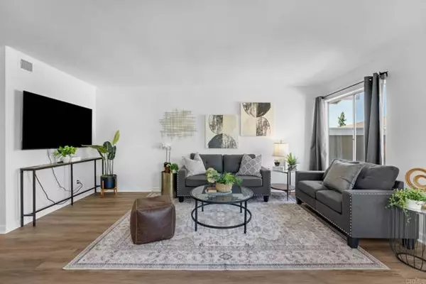 Oceanside, CA 92058,853 Dana Point Way