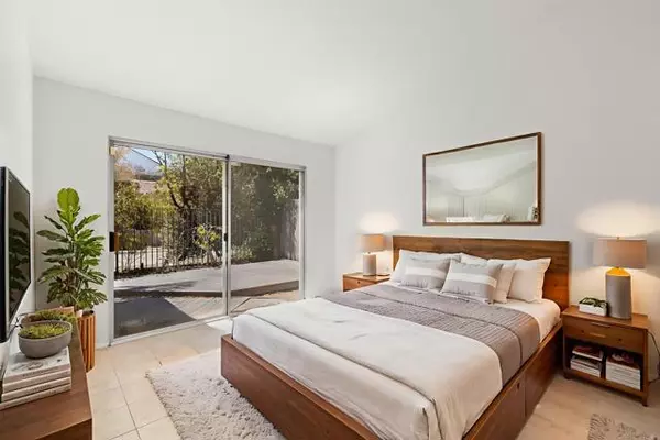 Oceanside, CA 92056,5126 Maplewood Circle