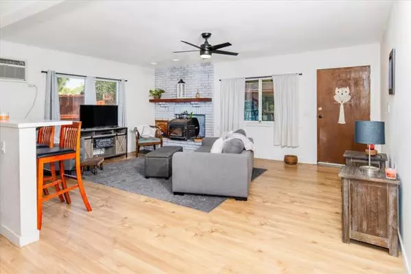 Campo, CA 91906,2584 Gladiola Drive