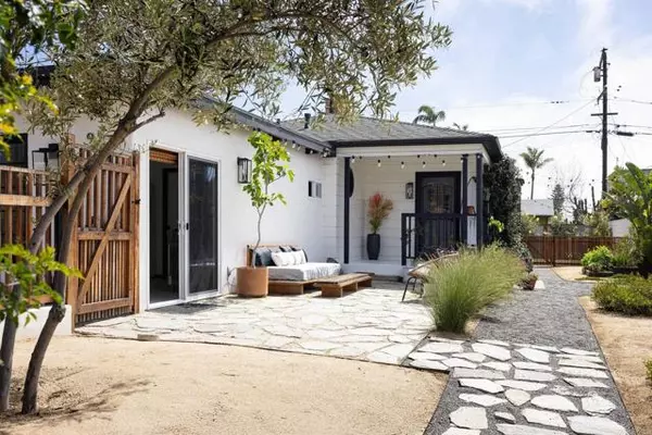 Oceanside, CA 92054,909 Leonard Avenue