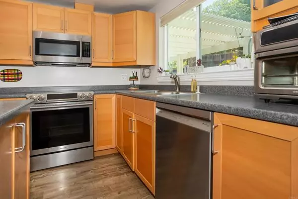 San Diego, CA 92128,12567 Pomerado Ct