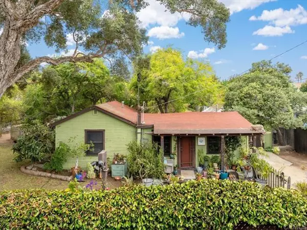 334 Date Avenue, Carlsbad, CA 92008