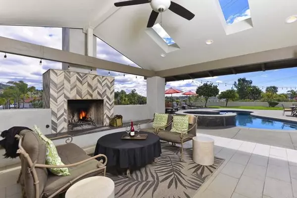 7068 Estrella De Mar, Carlsbad, CA 92009