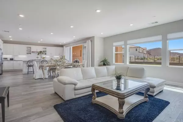 Escondido, CA 92029,2964 Hayloft Place