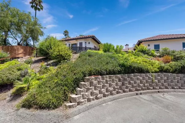 Encinitas, CA 92024,869 Eugenie Avenue