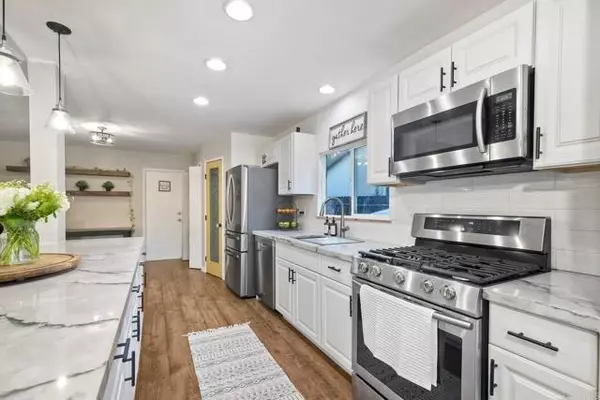 1151 Sander Court, Escondido, CA 92026