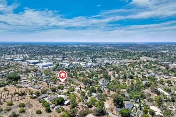 2345 Mira Sol Dr, Vista, CA 92084