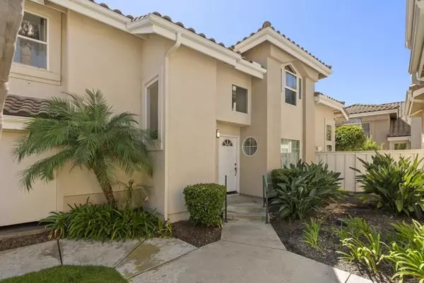 Vista, CA 92081,1828 Monserrat Way