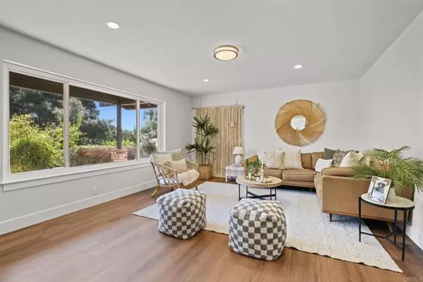 Escondido, CA 92029,752 Quiet Place